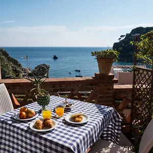 https://hotel-villino-gallodoro.taorminaitalyhotels.com