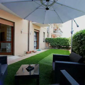 Holidays Artisti Couette-café